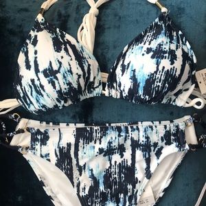 Abercrombie Custom (M & L) Bikini Set